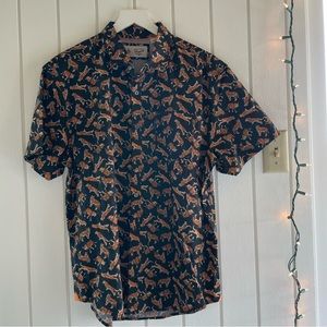 Original Penguin bengal tiger button down t-shirt. Sz Large